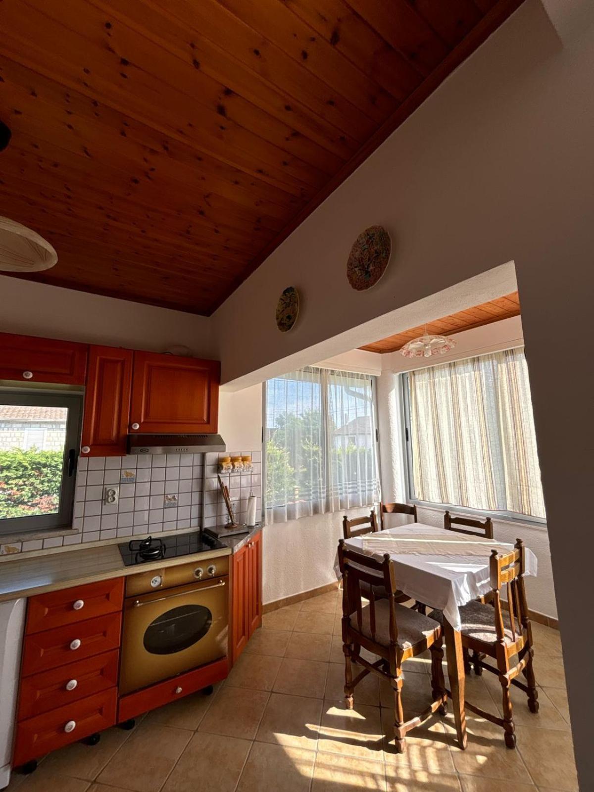 Holiday Home Zenit Ulcinj Ngoại thất bức ảnh